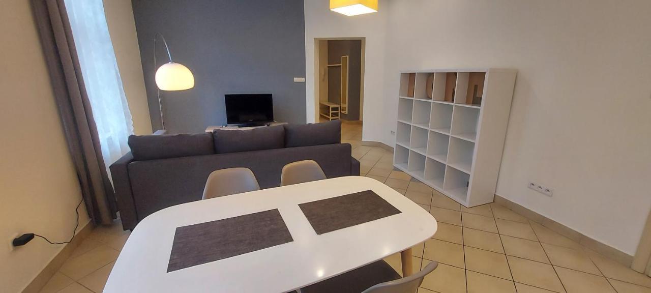 Apartament Zwyciestwa 45 Gliwice Esterno foto